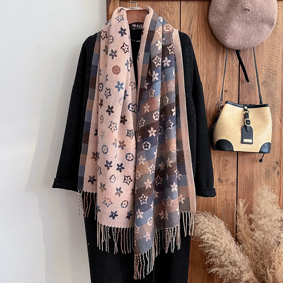 Elegant Winter Cashmere Scarf - Cozy Pashmina Wrap