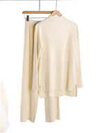 Elegant Minimalist Women's Knitted Tracksuit Set