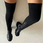 Botas grossas de sola feminina, meia de tricô respirável, botas altas para a coxa feminina, sapatos de salto redondo, plus size 43, outono, inverno, 2022