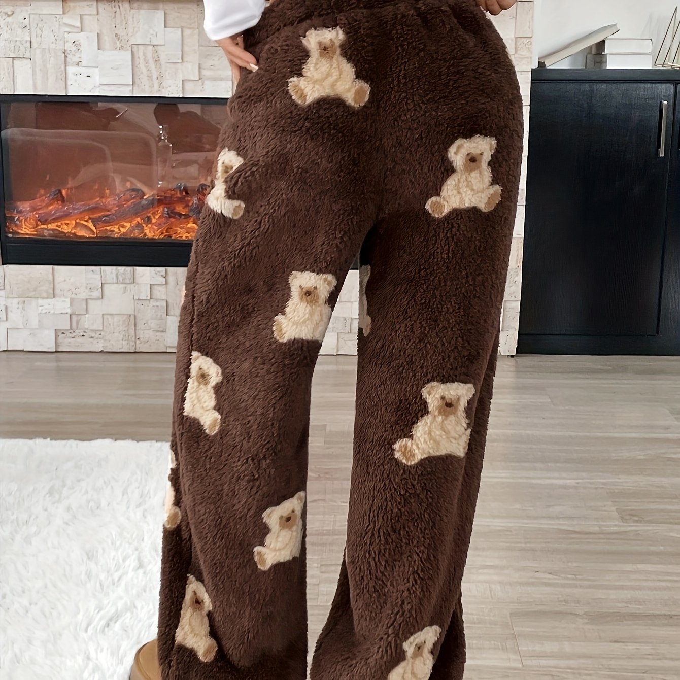 Cozy Bear Print Wide-Leg Women's Pants