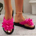 Chinelas Florais para Mulheres, com Decoração Floral, em Cores Sólidas, para Todas as Estações, de Calçar, Estilo de Férias, Com Parte Superior em Tecido, Sola e Palmilha em EVA, Salto Médio, com Origem em Taizhou para a América do Norte e Europa.