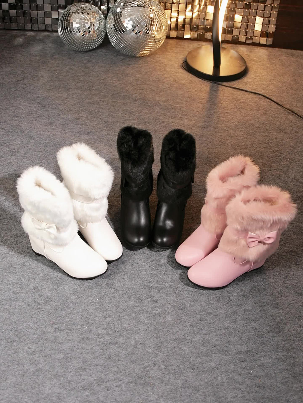 Botas de Inverno Acolchoadas para Mulheres - Botas Médias Confortáveis com Solado Grosso, Bico Redondo e Detalhe em Laço nas Cores Branco, Preto e Rosa - Perfeitas para o Clima Frio