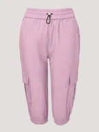 Shorts Cargo Plus Size Femininos - 100% Poliéster, Cintura com Cordão, Ajuste Solto e Comprimento Médio, Múltiplos Bolsos, Lavável na Máquina para Primavera/Verão/Outono, Viagens e Lazer, Essenciais de Férias