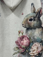 Cardigã com capuz confortável para mulheres com estampa floral e coelho - Manga comprida, fecho de botão, ajuste solto, bege, roupa casual de outono/inverno, roupa de outono/inverno | Roupa de malha confortável | Construção