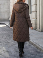 Casaco de inverno longo e quente com capuz forrado de pele sintética para mulher - Acolhedor e quente, com fecho de correr, ajuste solto e casual, cor castanha sólida, perfeito para looks de clima frio, casacos de inverno
