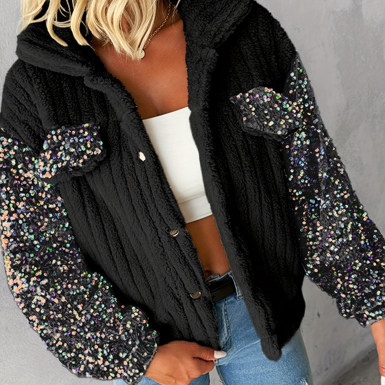 Women’s Plush Faux Fur Coat  - Winter Elegance