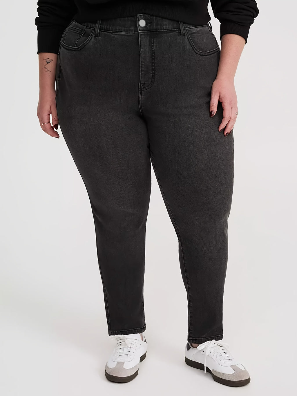 Calças Jeans Skinny de Cintura Alta Plus Size Feminina - Calças de Denim Elástico com Controle de Barriga, Lavagem Escura Preta (Do Casual ao Formal) | Ajuste para Todas as Estações | Lavável na Máquina | por Senlin District (Amiga das Curvas)