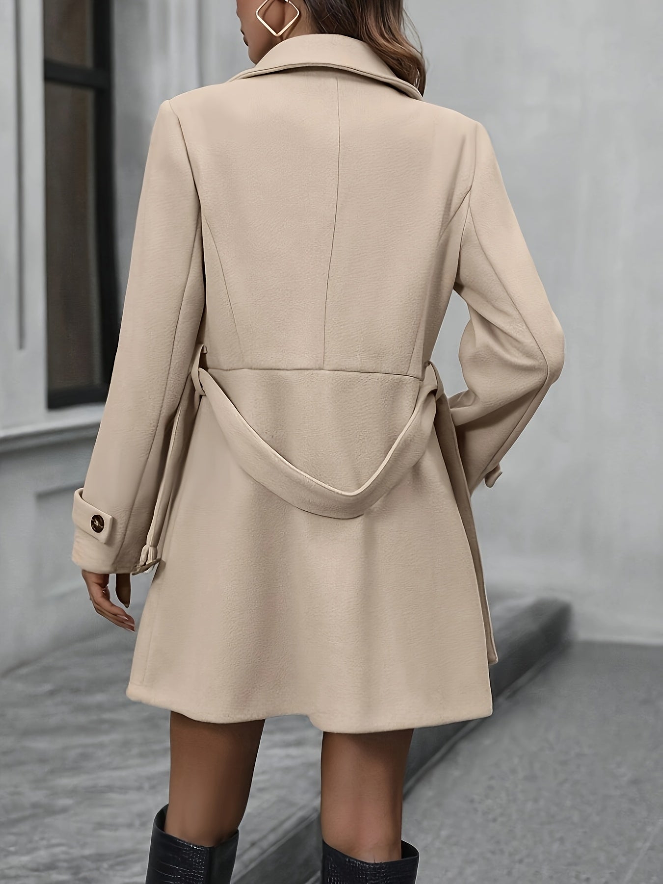 Casaco de tweed elegante de dupla brechada para mulheres - Ajuste fino, comprimento médio, cor sólida, com cinto, estilo casual chic para outono e inverno, versátil para ocasiões casuais ou formais, moda sazonal, design estruturado