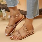 Sandálias Femininas com Tira no Tornozelo - Tira T com Contas Brancas, Sapatilha Aberta e Antiderrapante, Solado TPR e Parte Superior em Faux - Ideal para Casamentos na Praia, Festas e Eventos Boho - Calçado Elegante para Looks de Festa