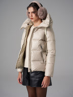 Casaco de Puffer Leve para Mulheres - Elegante Casaco Cortado Branco com Capuz e Bolsos com Zíper Duplo, Mangas Longas e Cordão Ajustável, Perfeito para Outono e Inverno, Estilo Casual, Roupa de Inverno Casual | Casaco de Capuz Elegante | Capuz com Cordão Ajustável