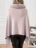 1pc Casaco Cardigan Poncho de Mulher com Gola de Pelo Sintético e Mangas Morcego | Cor Sólida com Borlas, Acabamento de Pelo Fofinho, Estilo Europeu Elegante, Casaco de Camisola Quente para Outono/Inverno, 70% Acrílico 30%, Lavar à Mão, Ideal para Deslocações e Uso Doméstico