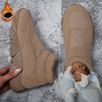 Botas de tornozelo sem cadarço e forradas com fleece para mulheres - Bege, biqueira redonda, sola MD, calçado casual de inverno com detalhe de franja, botas de inverno, botas de inverno antiderrapantes para mulheres, sapato confortável para mulheres, calçado de inverno para mulheres