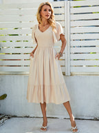 Vestido Midi Elegante Feminino em Bege com Decote V, Cintura Smock e Barra Ruffle - Modelo A-Line de Manga Curta, Poliéster Leve (Sem Elasticidade), Lavável na Máquina para Convidados de Casamento, Looks Profissionais ou Primavera, Verão/Outono - Tecido Sob Medida