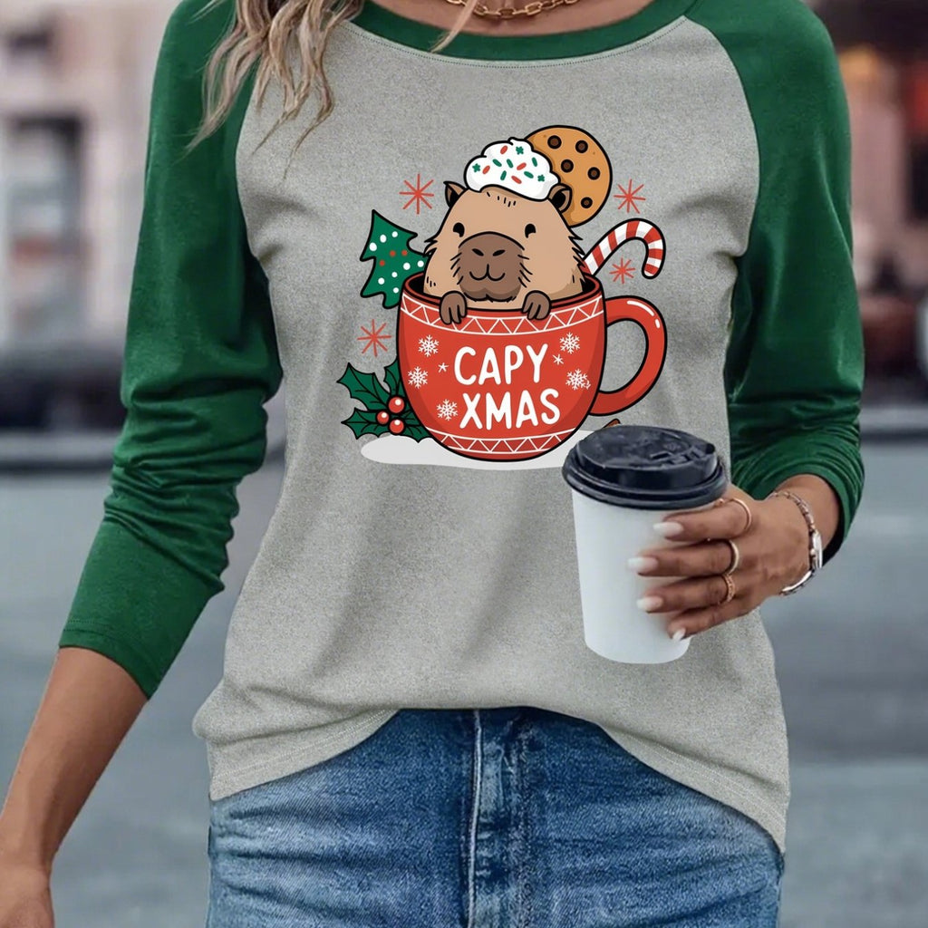 Chic Capybara Print Women's T-Shirt - Casual Elegance
