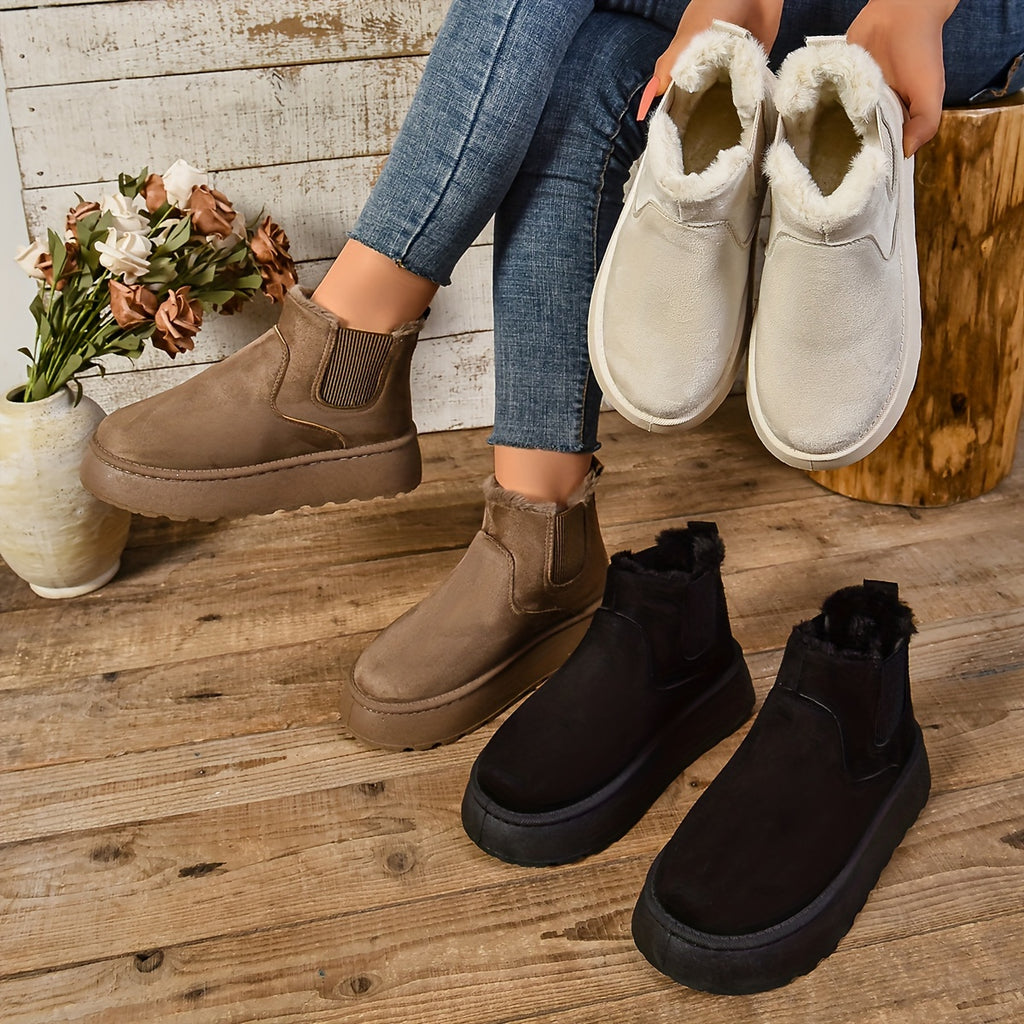 Botas de tornozelo femininas resistentes apresentam um pescoço macio e felpudo para um visual confortável e elegante. Disponíveis em khaki, preto e cinzento escuro, essas botas de inverno são perfeitas para mulheres. A fechadura de atacadores e design tornam-nas fáceis de usar. O bico arredondado e design de deslizamento tornam-nas confortáveis e presentes para mulheres. A sola elevada é durável e resistente à abrasão. São perfeitas para férias diárias e outras atividades fashionáveis.