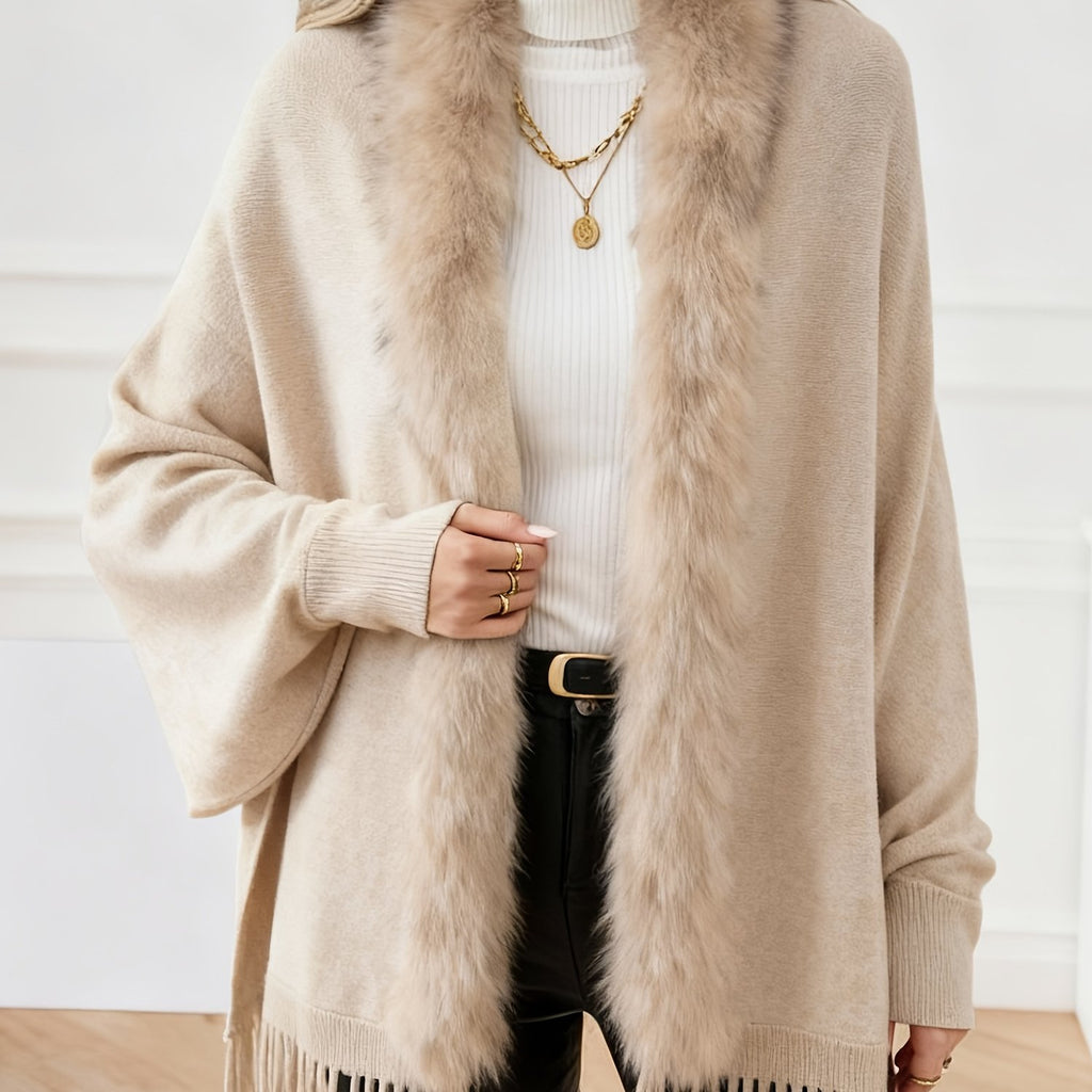 Elegant Faux Fur Collar Batwing Sleeve Poncho