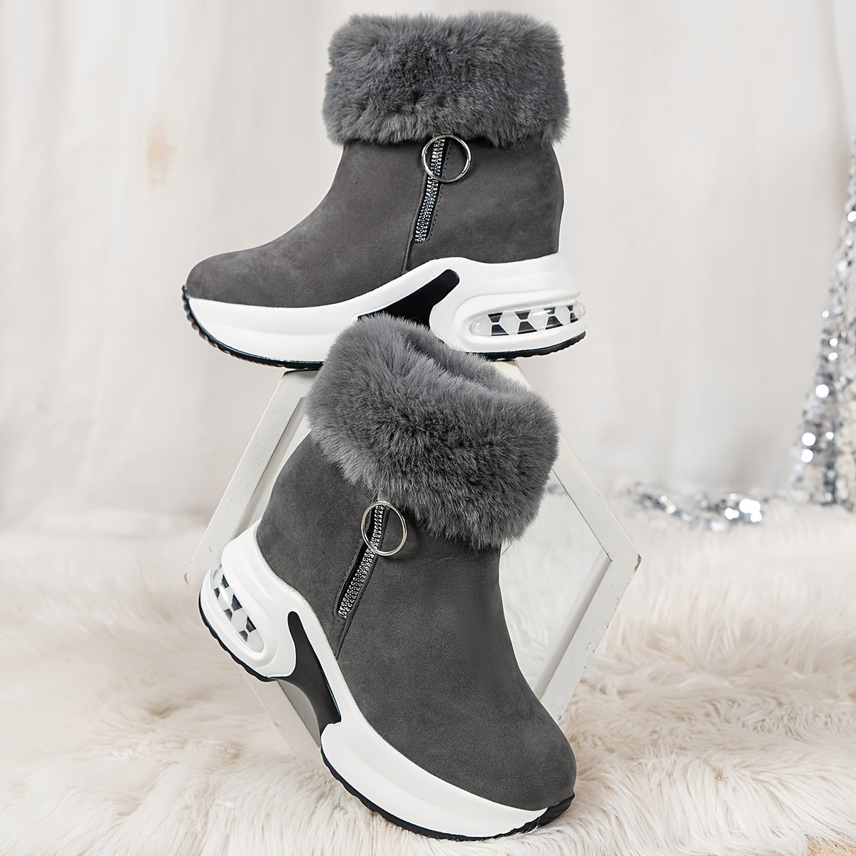 Botas de Plataforma MZMQS para Mulheres com Fecho de Zíper - Sola Grossa Antiderrapante em PU, Sapatos Quentes para o Inverno - Botas Pretas para Looks Casuais e Formais, Aumento Confortável de Altura, Design com Babado Peludo, Calçados Duráveis e Forrados a Lã, Moda Feminina