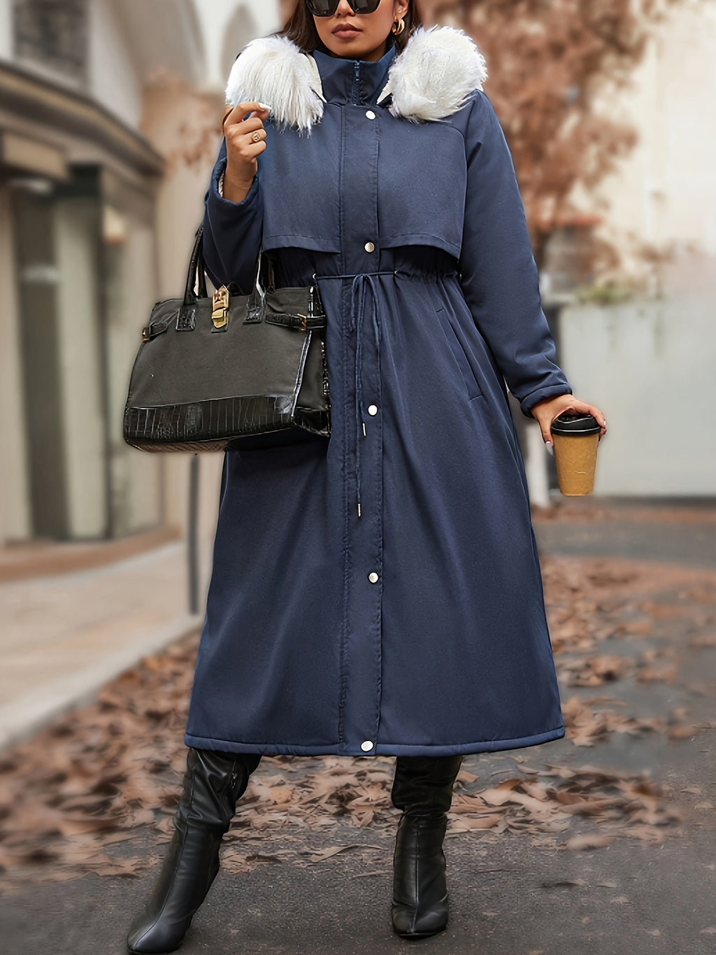 Casaco Plus Size Feminino com Capuz e Cinto, Acolchoado e Pelúcia Falsa - Jaqueta Parka Longa Azul Marinho para Inverno, Elegante e Casual, Lavável à Mão (Pronto a Usar)