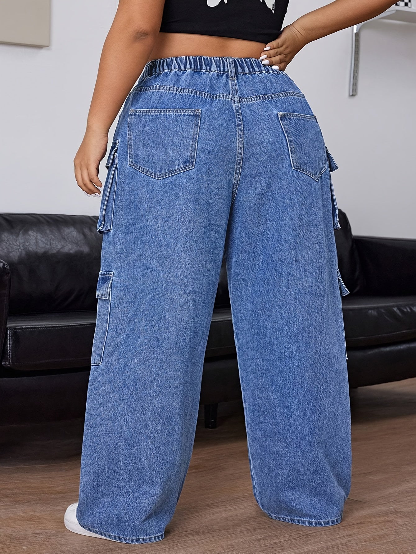 Jeans de Ganga Reta com Cintura Média, Elásticos e Múltiplos Bolsos para Mulheres