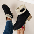 Botas Femininas de Cano Curto, Clássicas e Confortáveis. Botas de Inverno em Cores Quentes: Caqui, Preto e Bege. Botas de Cor Sólida, Forradas com Fleece, Aumentam a Altura e Antiderrapantes, Leves, com Bico Redondo Fofo. Gola Macia e Peluda. Botas Femininas Estilosas para Outono/Inverno, Inspiradas