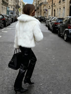 Jaqueta Curta de Inverno com Forro de Pelo Falso - Casaco Macio e Quente Ideal para Outono/Inverno, Lavável na Máquina, Casaco Curto Casual em Cor Sólida com Detalhes em Pelo Falso Bege Claro