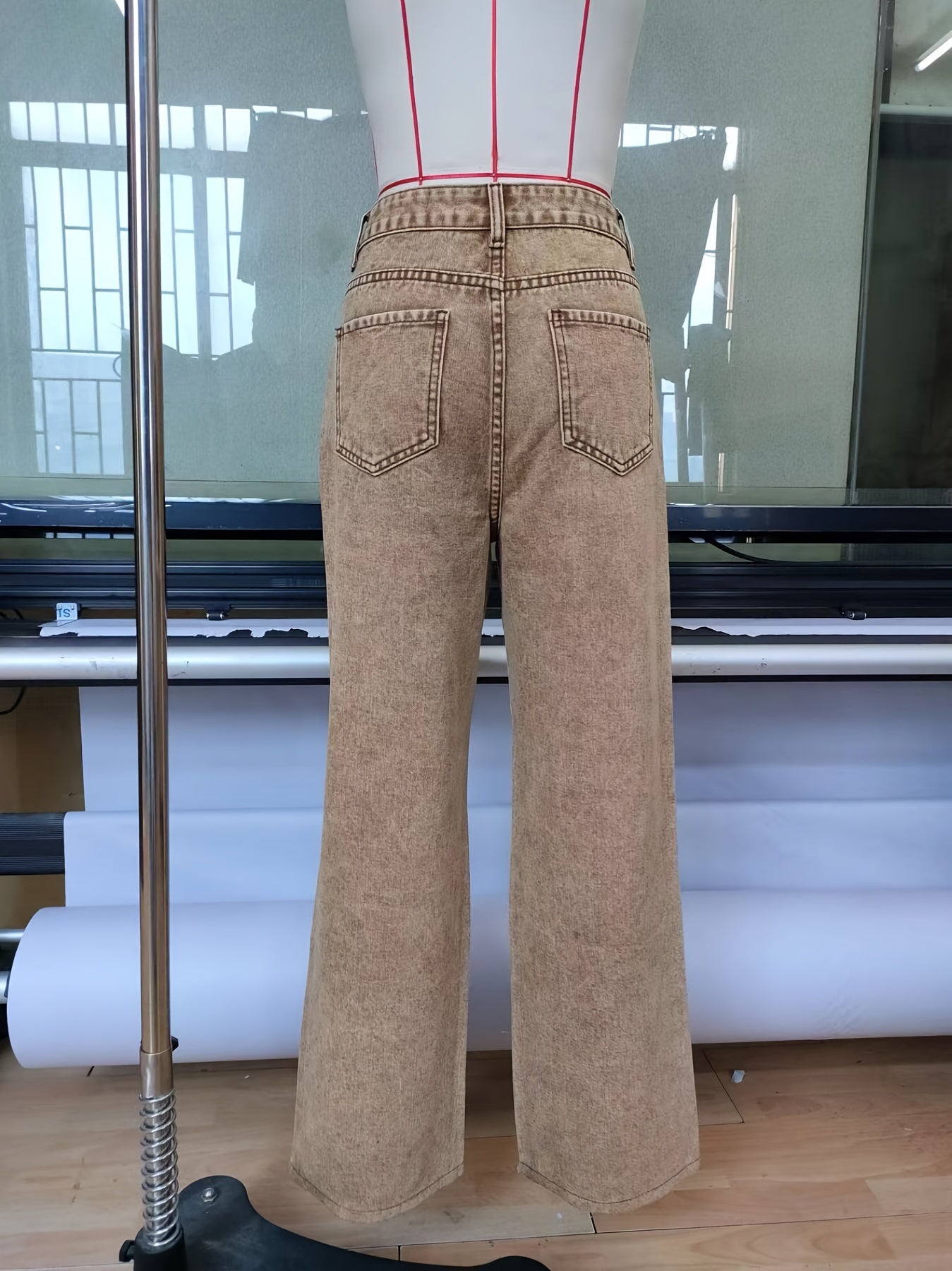 Calças Jeans de Cintura Alta e Perna Larga - Lavagem Marrom, Modelo Reto com Fechamento por Botão (Sem Cinto), Casual a Formal para Todos os Estilos do Ano em Cor Sólida Elegante Para Noite & Dia-a-Dia (Lavável na Máquina)