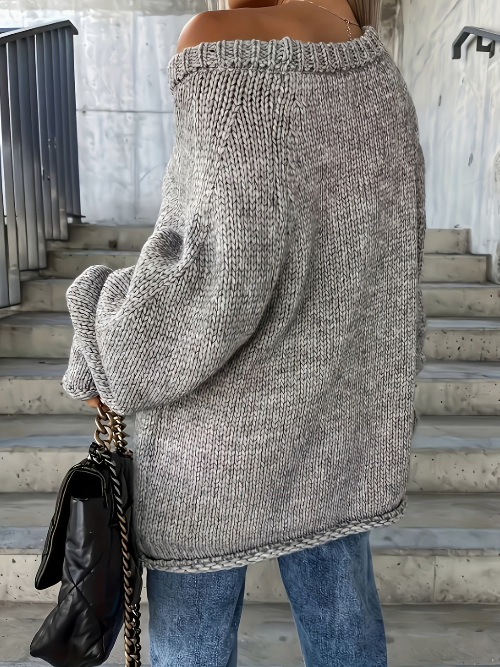 Blusa Plus Size Feminina de Ombro a Descoberto - Pulôver Solto e Estiloso para Outono/Inverno, Looks Casuais e Formais - Lavável à Mão, Moda Feminina, Tricô Moderno, Costura de Qualidade, Roupa de Escritório, Tecido Aconchegante, Top de Malha, Vestuário Invernoso