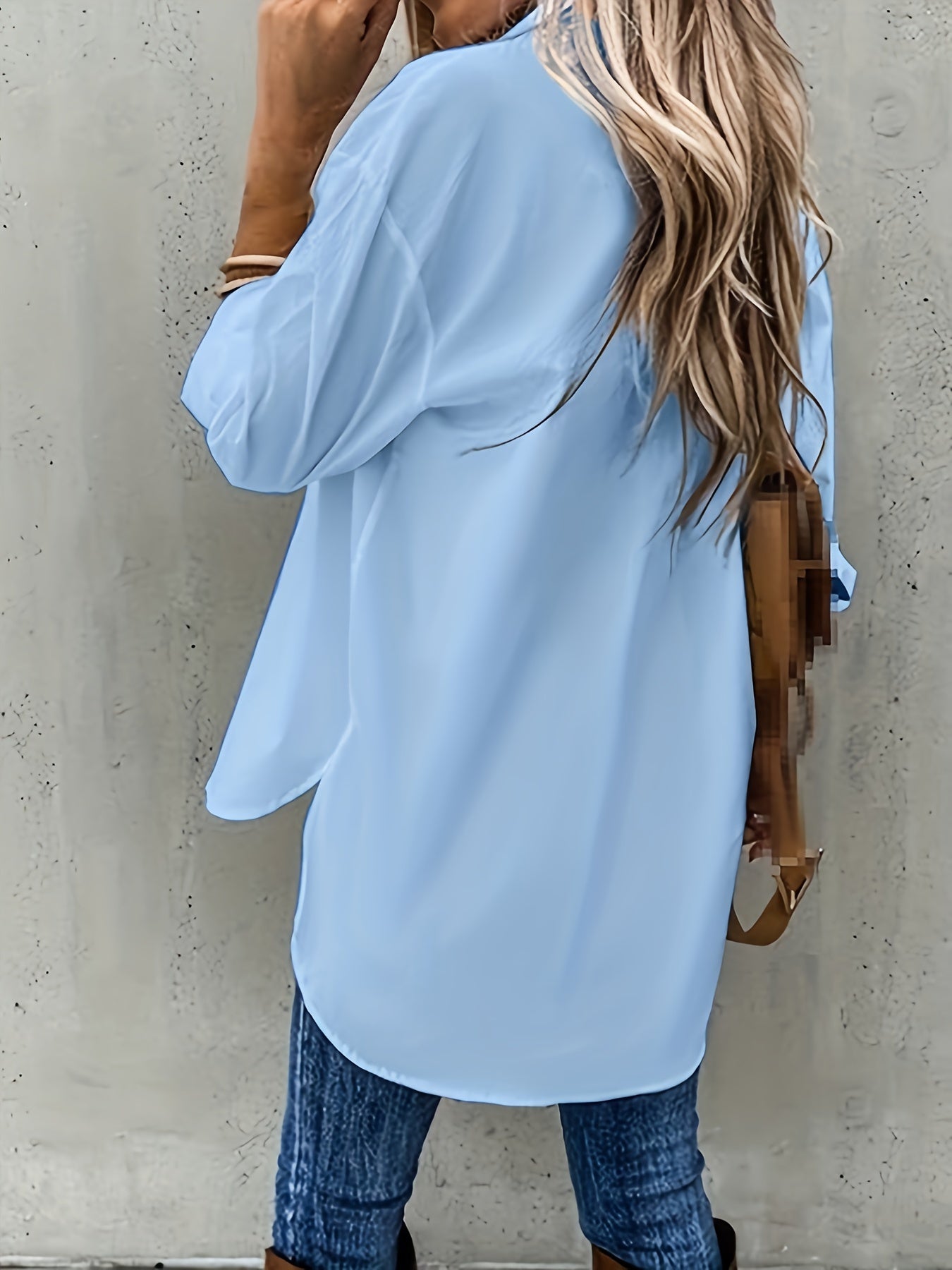 Camisa de botão casual de manga comprida para mulher - Cor sólida, corte relaxado, design de manga 3/4 com bolso no peito, top versátil para todas as estações para atuário casual, vestuário casual | Camisa de corte relaxado | Frente de botão