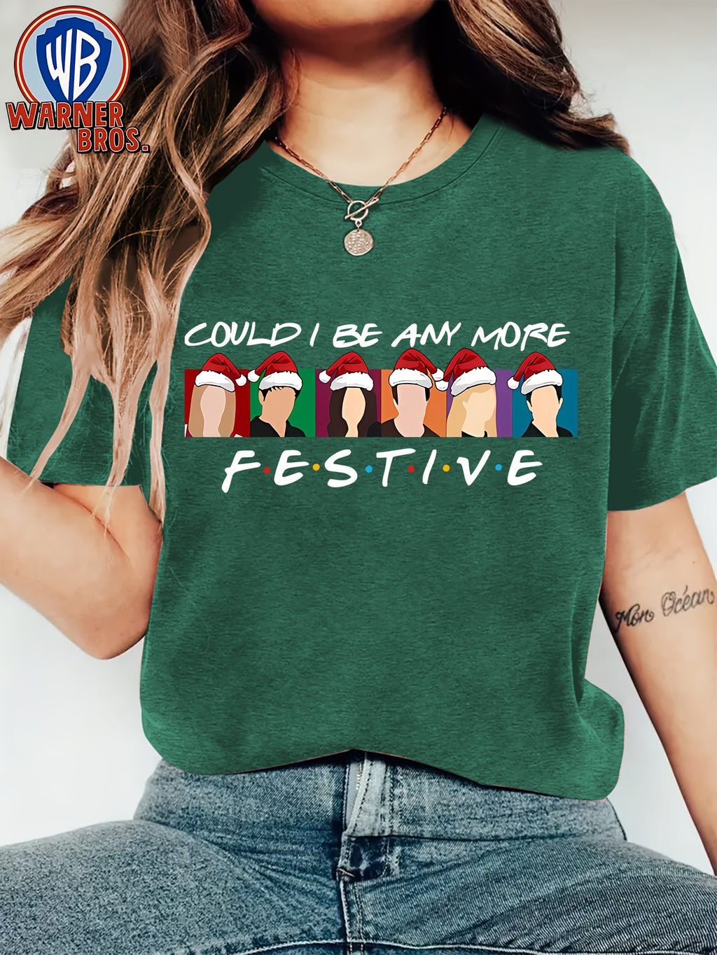 Camiseta de Natal para Amigas Mulheres, Impressão de Personagem de Desenho Animado de Chapéu de Natal, Estilo Clássico de Filme dos Anos 90 da Warner Bros., Estilo Retro Versátil para Férias e Viagens, Disponível em Múltiplas Cores S-XXL, Item de Presente para Dia do Professor, Camiseta de Professor para Mulheres, Camiseta de Professor Azul Royalty, Camiseta de Professor para Mulheres, Camiseta Engraçada de Amizade para Mulheres, Série de TV de Amizade, Artigo de Série de Amizade para Mulheres
