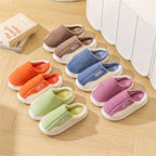 Chinelos de Inverno Bordados e Aconchegantes para Mulheres - Sola Macia, Sapatos de Conforto Fofo para Uso Interno, Design Bicolor com Patch "Super", Ideais para Uso em Casa, Chinelos de Quarto