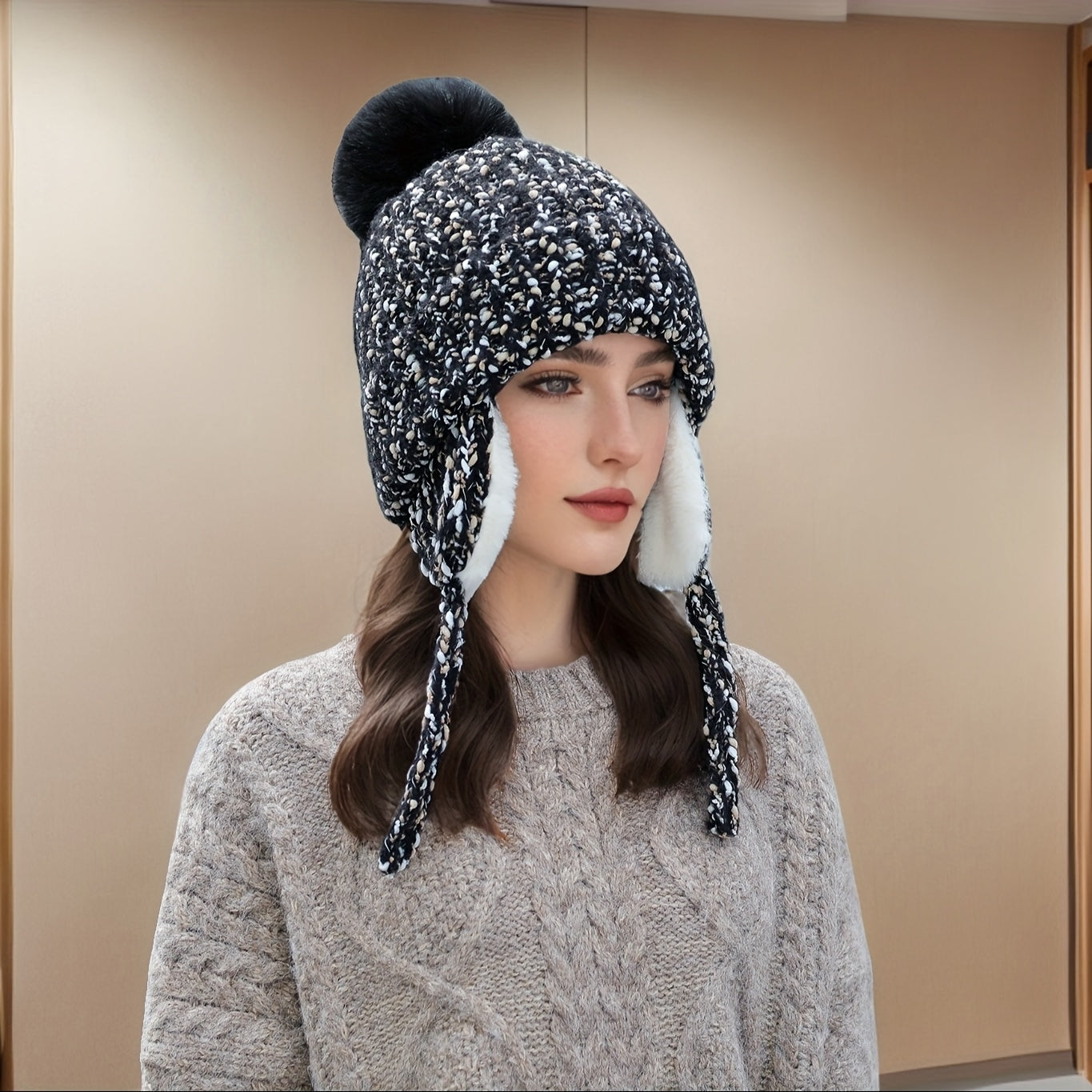 Gorro de Inverno Feminino em Fleece com Abas Desmontáveis e Pom-Pom - Fechamento Elástico por Cordão, Branco/Preto/Cinza/Bege- - Gorro Quente para Esqui, Snowboarding, Atividades ao Ar Livre no Tempo Frio