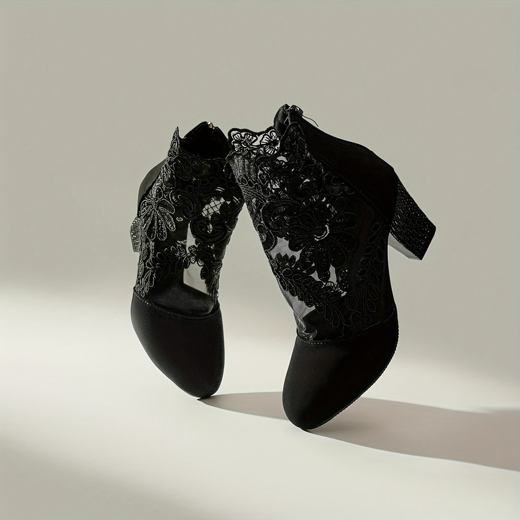 Botas Femininas de Tornozelo: Preto com renda bordada - salto bloco em malha, estilo Gótico e Bohemian. Presente ideal para mulheres, perfeitas para vestidos elegantes, festas, casamentos e viagens