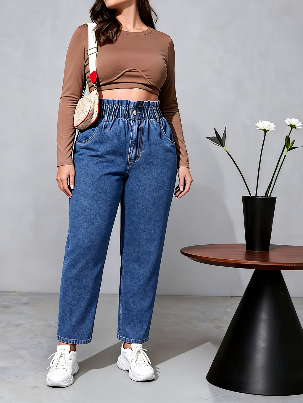Calças jeans femininas plus size de cintura alta e afunilada, estilo casual e elegante, adequadas para todas as estações