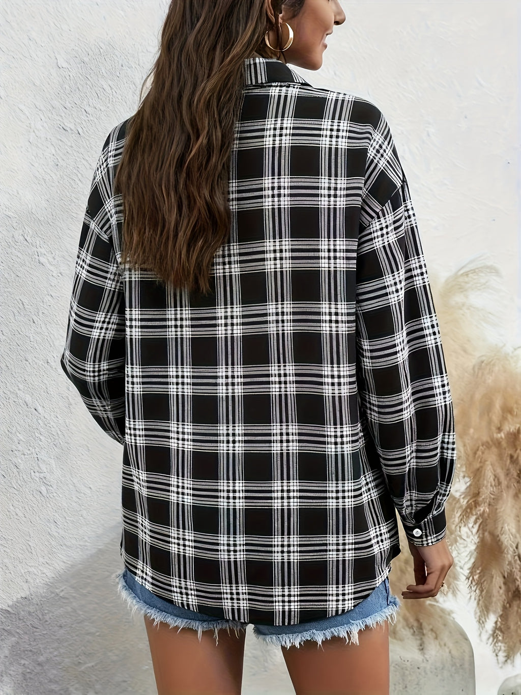 Camisa de Botões Oversize Feminina - Blusa de Manga Comprida e Corte Solto com Decote Quadrado, Tecido Opaco para Looks Diários e Formais - Transição Primavera/Outono, Roupa de Primavera Outono, Construção Durável, Topo Elegante, Roupa de Escritório