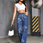 Straight-Leg Jeans with Contrast Stripes - Effortless Charm & Comfort